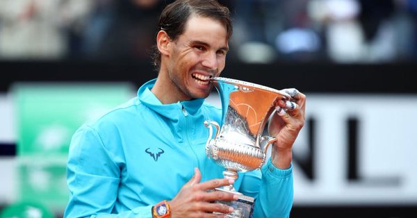 Nadal celebra su noveno Masters en Roma tras vencer a Djokovic