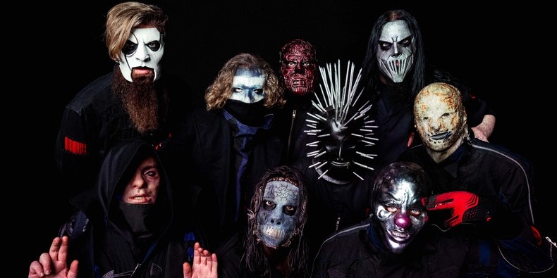 Slipknot muestra sus nuevas máscaras en el video “Unsainted”
