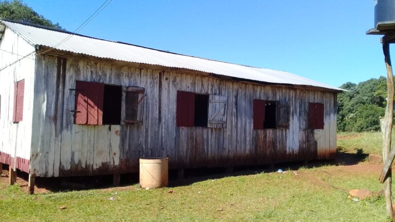 Escuela 869: tremendas condiciones en escuela-rancho de San Pedro