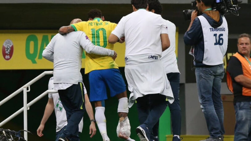 Neymar estará cuatro semanas inactivo