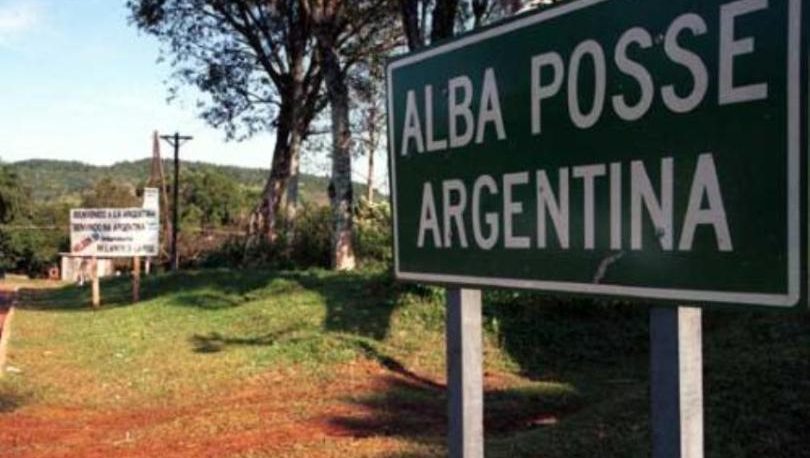 Alba Posse: un niño de 2 años y dos jóvenes de 20, fallecieron en choque