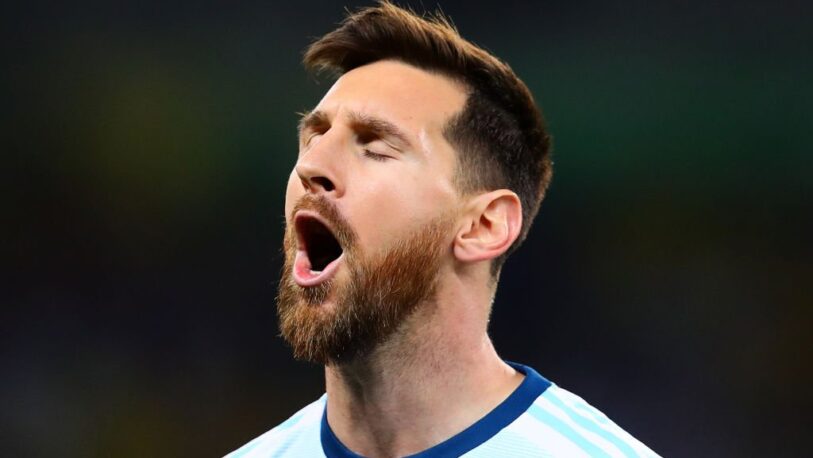 “El árbitro nos inclinó la cancha”, se quejó Messi
