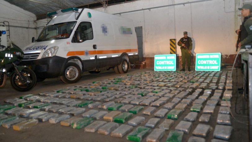 Transportaban más de 300 kilos de marihuana en una ambulancia