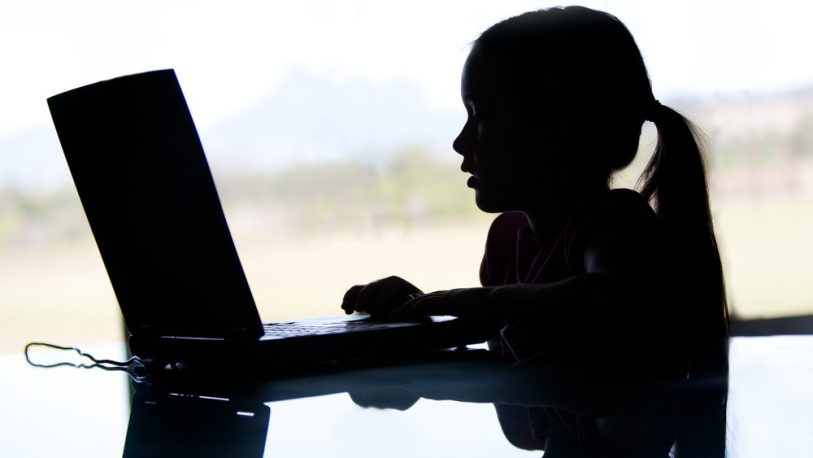 Cómo proteger a los niños de los peligros de internet