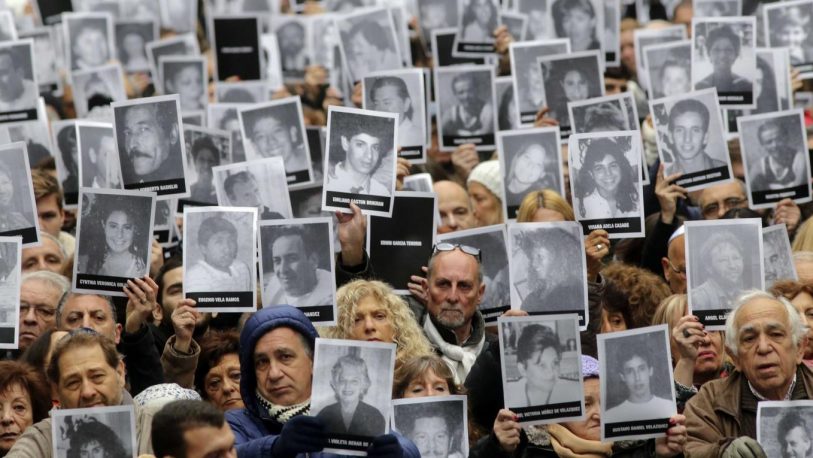 Macri decretó duelo nacional por los 25 años del atentado a la AMIA