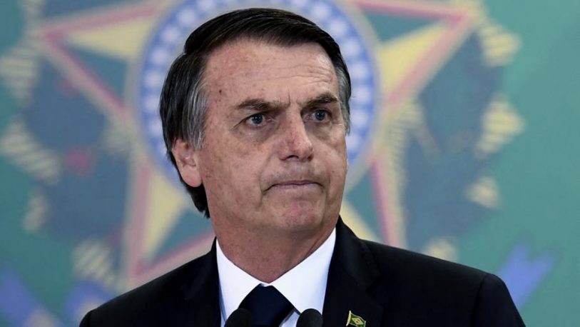 Bolsonaro dice que los argentinos pueden huir a Brasil si gana Alberto