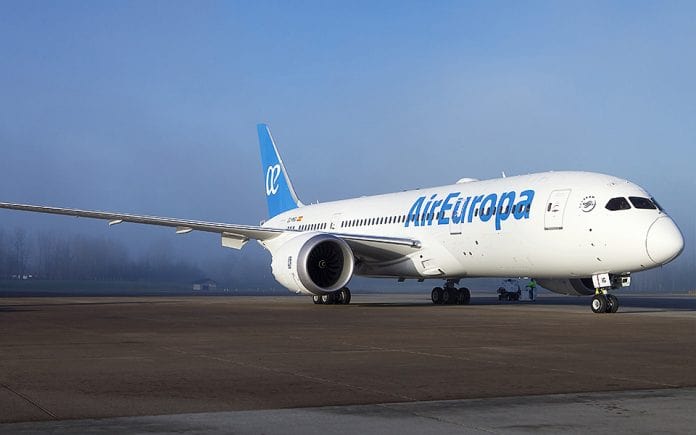 Polémico contrato entre nación y Misiones por el vuelo Madrid-Iguazú
