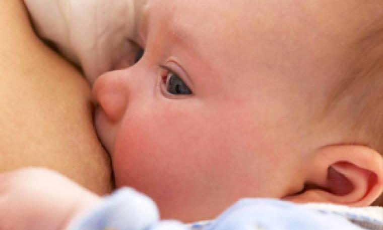 Solo seis de cada diez bebés de hasta dos meses son amamantados