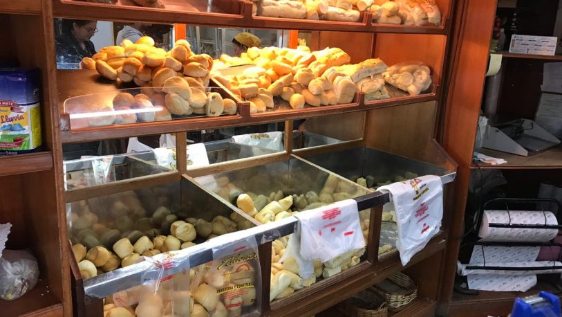 Hasta diciembre el kilo del pan costará 75 pesos