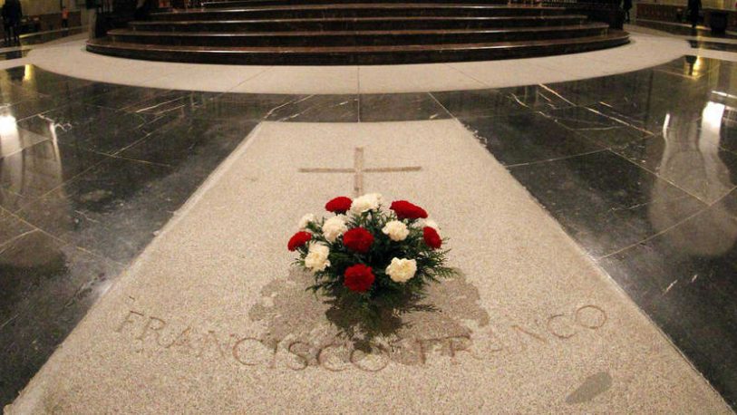 Los restos del genocida Francisco Franco serán exhumados el 24 de octubre
