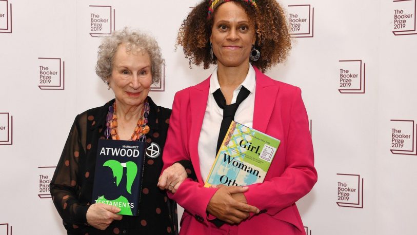 Doble premio Booker para Margaret Atwood y Bernardine Evaristo
