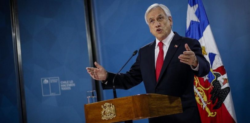 Piñera pidió perdón pero no quitará el estado de sitio
