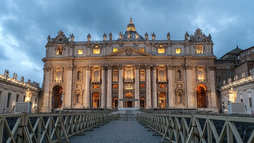 Revelan que el Vaticano tiene propiedades por 2.700 millones de euros