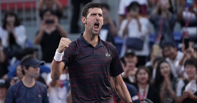 Djokovic consolida su número uno con el título en Tokio