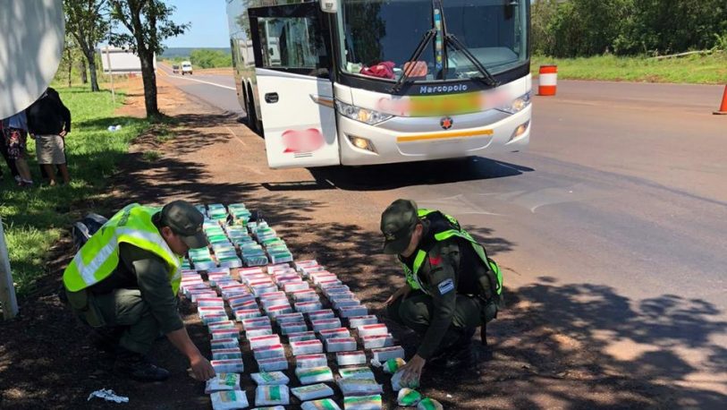 En ómnibus transportaban 256 celulares de contrabando
