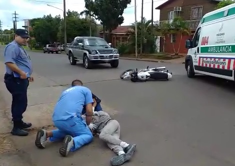 Motociclista herido en un choque