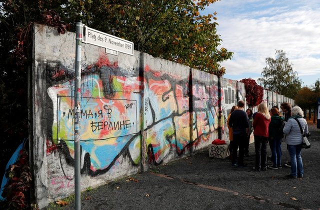 YouTube celebra los 30 años de la caída del Muro de Berlín