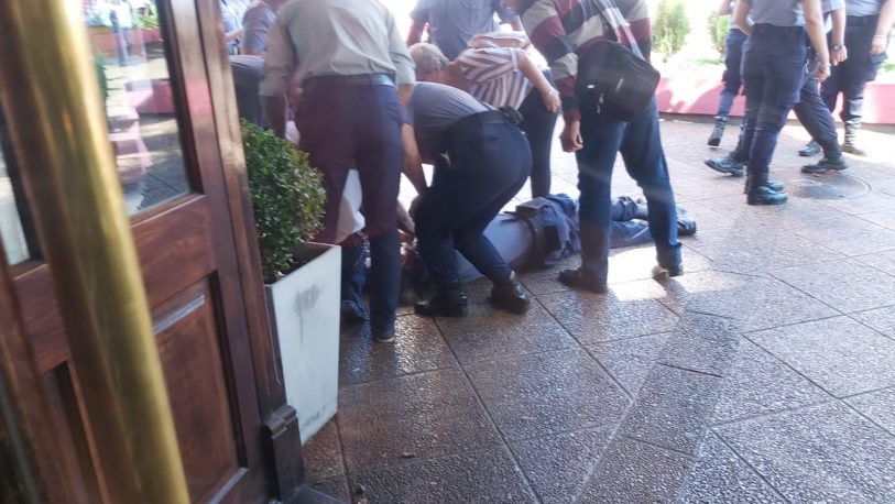 Fueron 11 los policías hospitalizados tras el ataque en el centro de Posadas