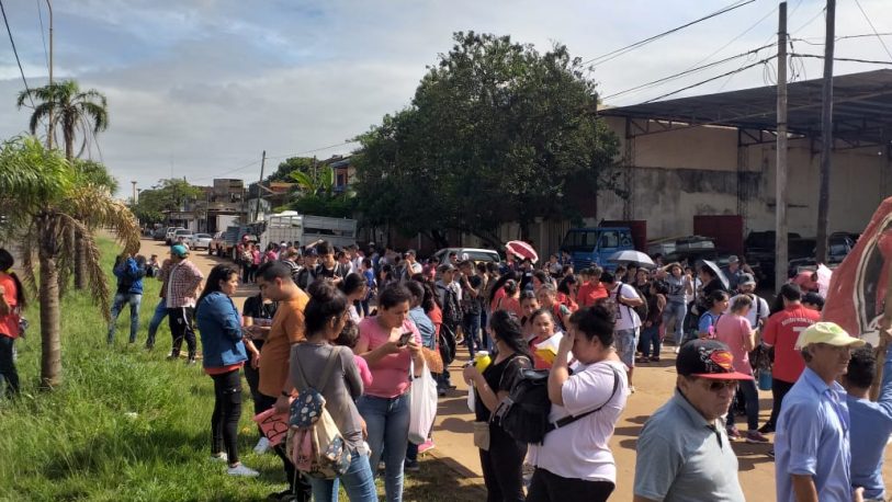 Protestas contra el aumento de naftas frente estaciones de Posadas