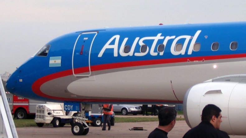 Tripulación de Austral frustró un posible caso de trata de personas en un vuelo a Asunción