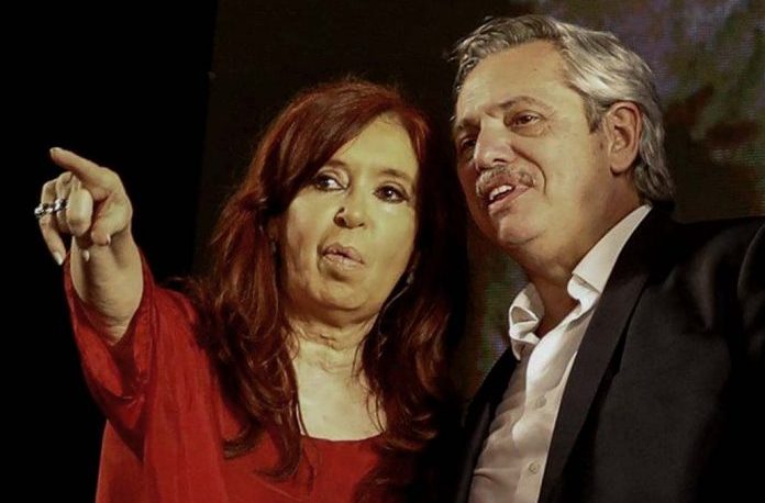 La gestión de Alberto F., podría hacer caer un juicio contra Cristina Kirchner