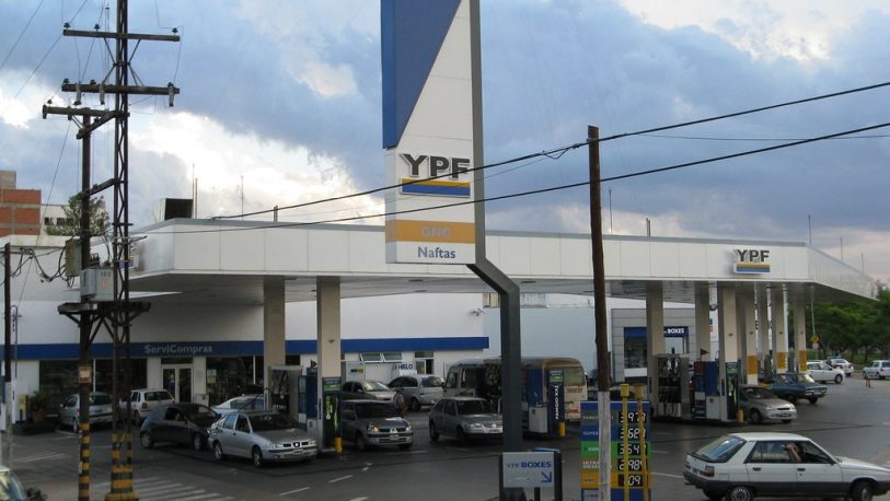 Ante la crisis de abastecimiento, YPF asegura que ofrecerá “más de gasoil”