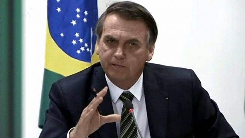 Bolsonaro sufrió una caída y se encuentra en observación