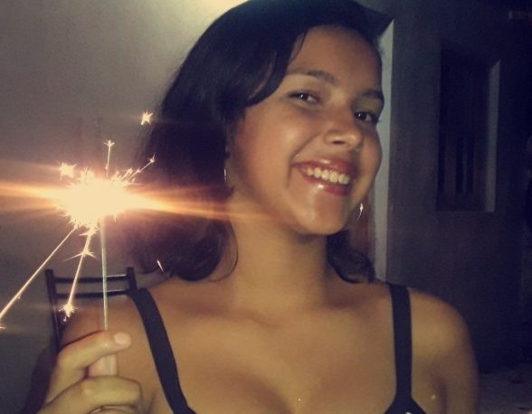 Buscan a Agustina Noemí Espínola de 15 años