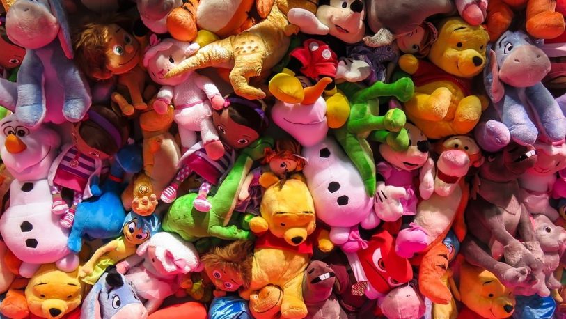Realizan una colecta interreligiosa solidaria de juguetes