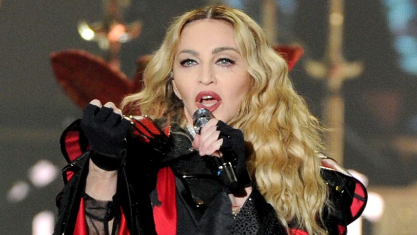 Las lesiones de Madonna hacen peligrar su gira por Europa
