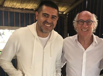 Riquelme se reencuentra con Bianchi por primera vez como dirigente de Boca