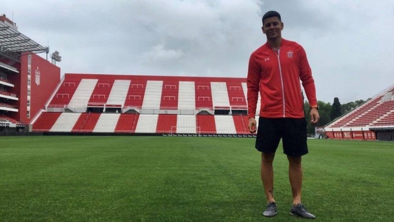 Marcos Rojo podría desembarcar en la Superliga