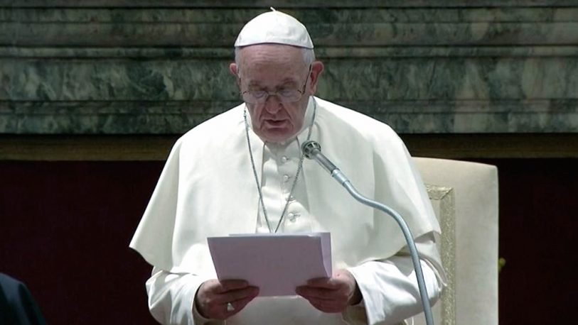 El papa Francisco pidió en Bari que cese “el ruido de las armas” en Siria