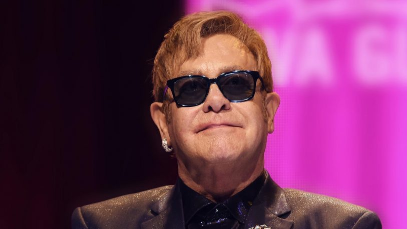 Elton John es el músico mejor pago del último año en el mundo