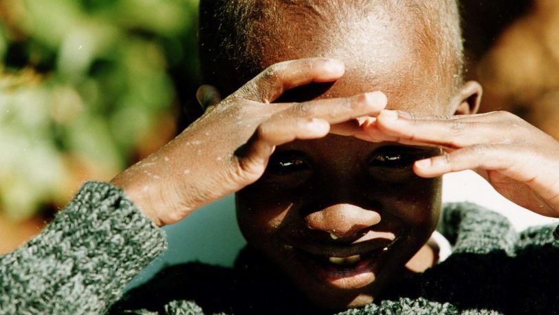 Recuerdan a Nkosi Johnson, el niño que concientizó al mundo sobre la lucha de los chicos con SIDA