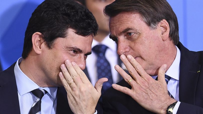 Moro entregó documentos y charlas por Whatsapp para delatar a Bolsonaro
