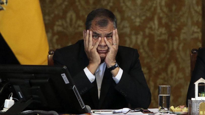 Ecuador embarga cuentas bancarias de Rafael Correa