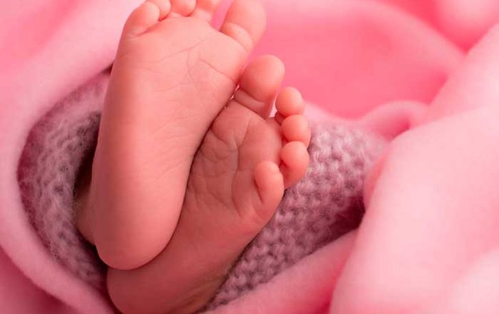 Asistieron a una mujer que dio a luz a gemelas prematuras