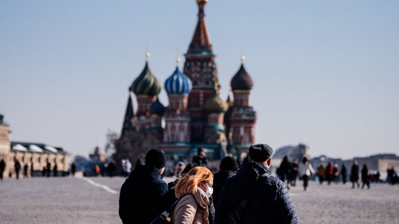 La pandemia crece rápido en Rusia: 10.633 nuevos casos en un solo día