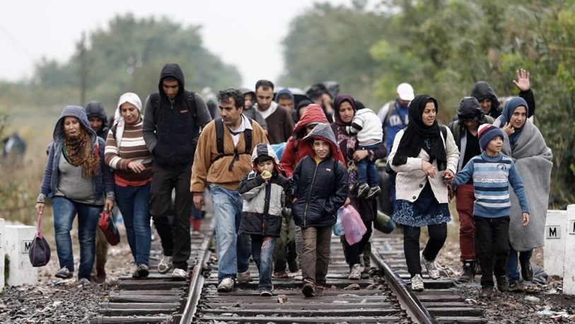 Estados Unidos reanuda la deportación de migrantes en plena pandemia
