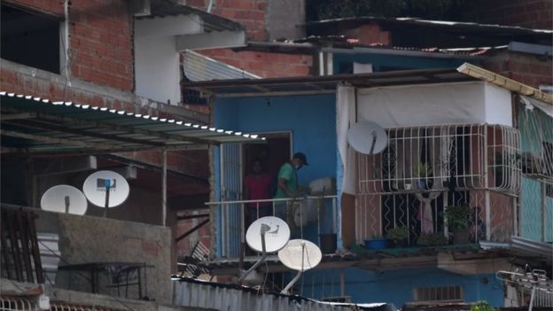 Venezuela: Detuvieron a gerentes de operadora de TV