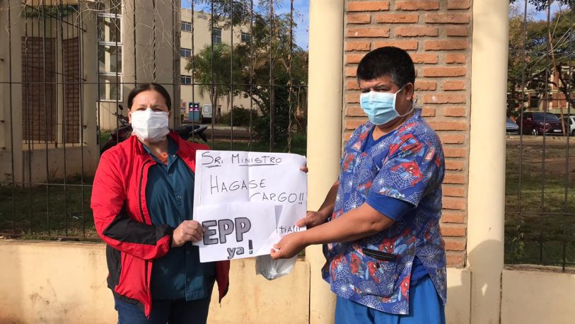 Protesta por los EPP y mejoras salariales en hospitales de Misiones