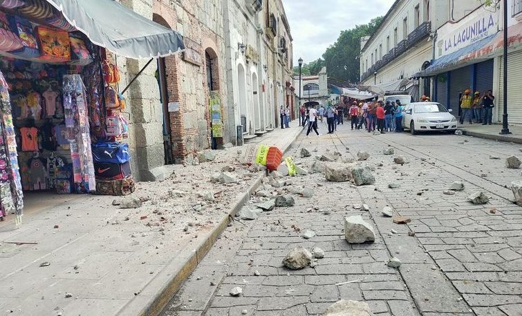 Un sismo de 7,5 sacudió a México