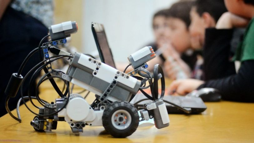 Distinguen a un taller de robótica argentino entre los cinco mejores del mundo