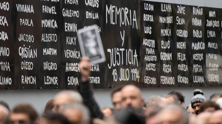 A 26 años del atentado a la AMIA: “Que la Justicia no se lave las manos”