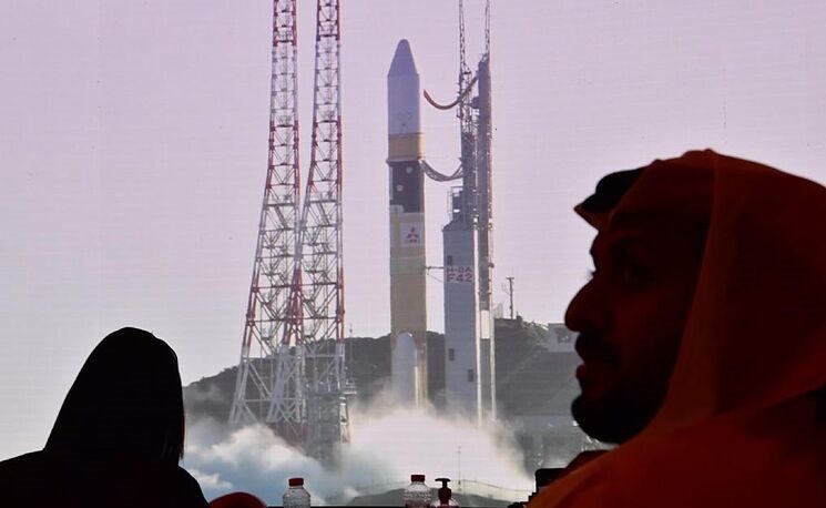 Emiratos Árabes Unidos lanzó con éxito su primera misión a Marte