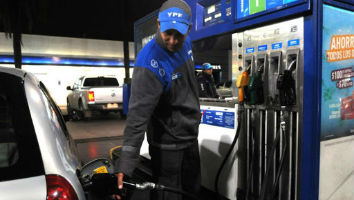 YPF aumenta un 4,5% sus combustibles en todo el país