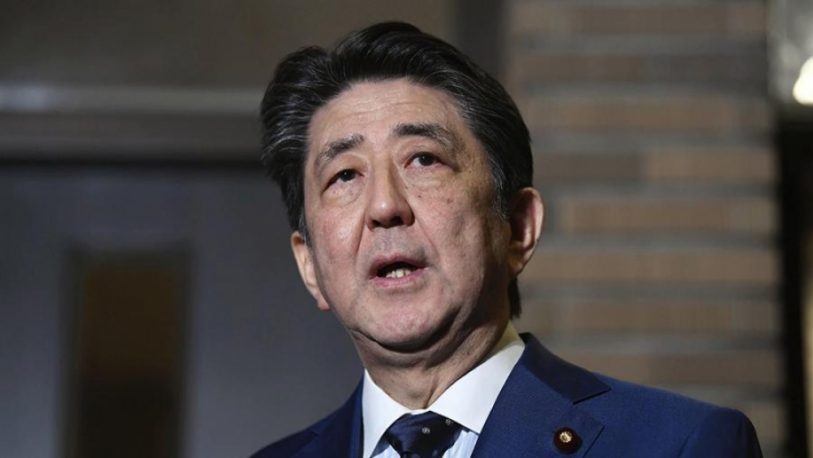 Renunció el primer ministro de Japón