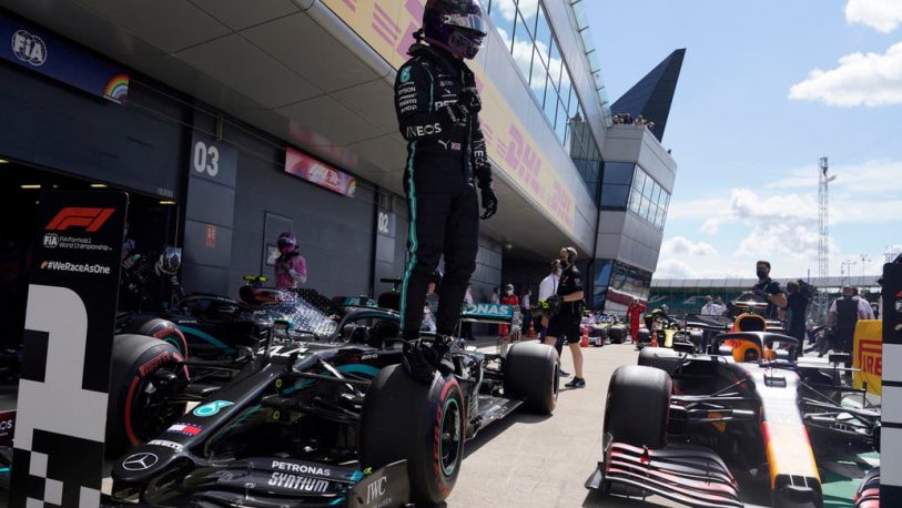 Formula 1: Hamilton arrasó en la clasificación