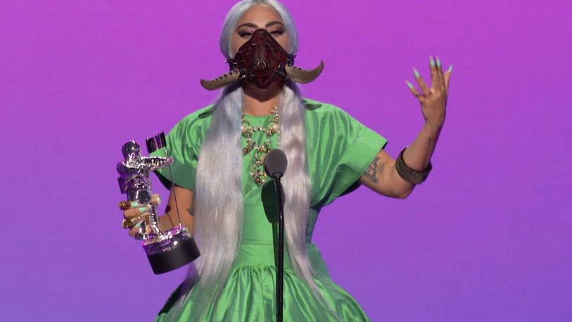 Lady Gaga fue la gran ganadora en los premios MTV con cinco estatuillas